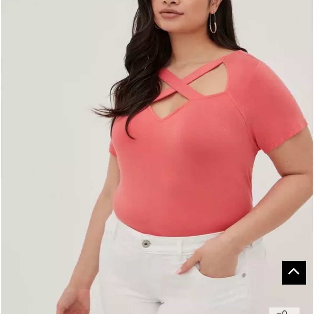 Torrid SIZE 6 super soft criss cross tee